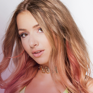 歌手Emma Heesters的图片