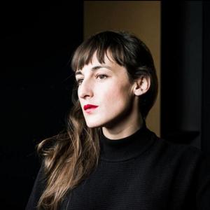 歌手Juliette Armanet的图片