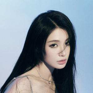 伴奏有一个姑娘 (金曲青春)的封面
