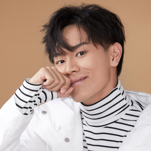 歌手风笙的图片