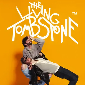歌手The Living Tombstone的图片