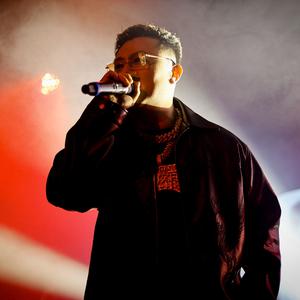 伴奏看俺咋玩 beat 高品质的封面