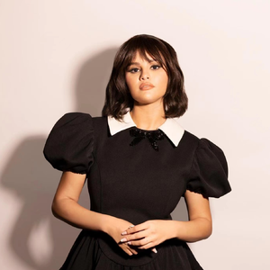 伴奏Let Somebody Go (ft. Selena Gomez) (Instrumental)的封面