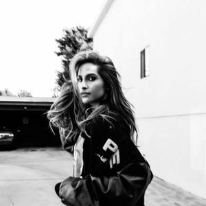 伴奏Fool for You (Karaoke Version)的封面