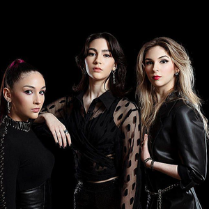 伴奏Evolve (Karaoke Version)的封面