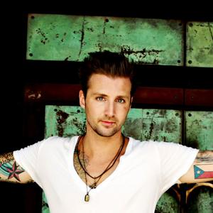 歌手Secondhand Serenade的图片