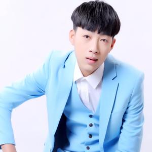 歌手Mc梦柯的图片