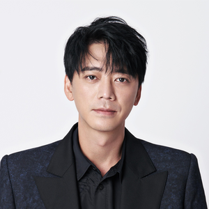 歌手苏见信 (信)的图片