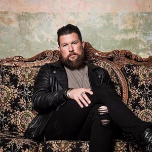 歌手Zach Williams的图片