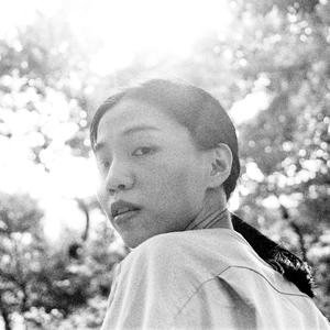 伴奏包括但不限于的封面