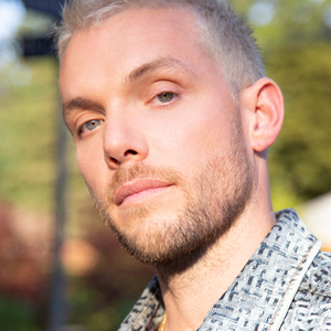 歌手John K的图片