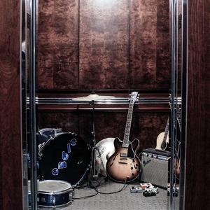 歌手Amble的图片