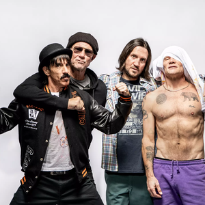 伴奏Universally Speaking (Karaoke Version)的封面