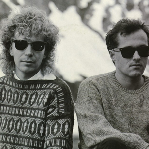 伴奏Stitches and Burns (Karaoke Version)的封面