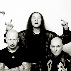 歌手Venom的图片