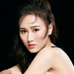 伴奏强降雨 (精消无和声纯伴奏)的封面