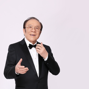 歌手杨洪基的图片