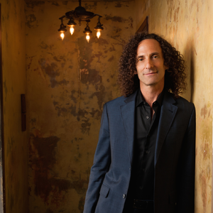 歌手Kenny G的图片