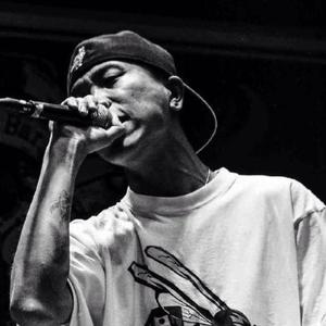 歌手KIGGA的图片