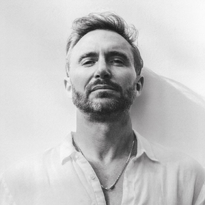 伴奏Get Together (Instrumental)的封面