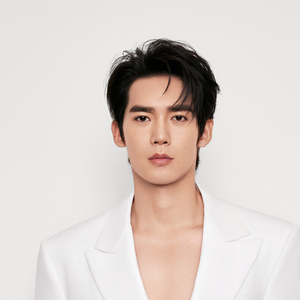 伴奏而立之年+ (精消带和声)的封面