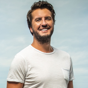 歌手Luke Bryan的图片