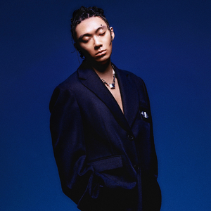 伴奏阶梯跨越的封面