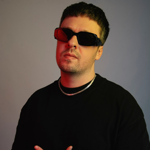 歌手Shift K3Y的图片