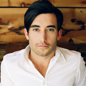 歌手Phil Wickham的图片