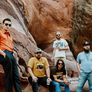 伴奏God Does (Karaoke Version)的封面