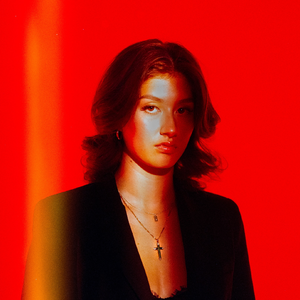 歌手Jade LeMac的图片