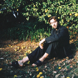 伴奏Revolve (带和声)的封面