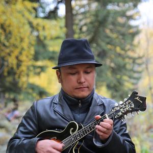 歌手叶尔波利的图片