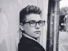 歌手Joey Valence的图片