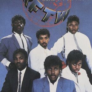 歌手Ready for the World的图片