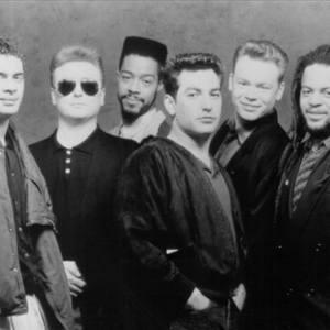 伴奏Red Red Wine的封面