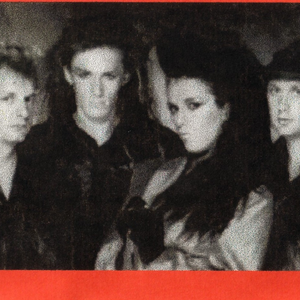 伴奏You Spin Me Round (Like a Record) (2009 Version) (Karaoke Version)的封面