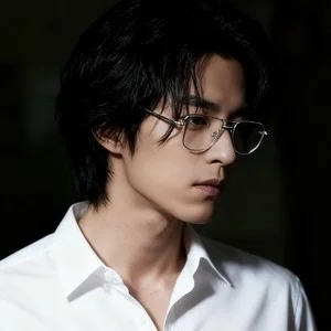 伴奏够爱 烟嗓摇滚版的封面
