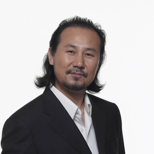 歌手腾格尔的图片