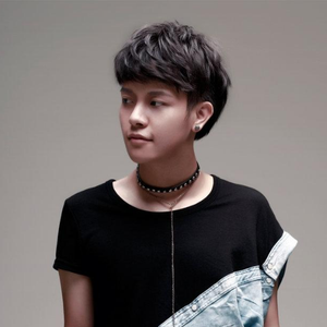 歌手郑国锋的图片