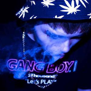 歌手BigM大明的图片