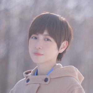 歌手魏嘉莹的图片