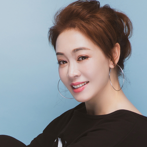 伴奏走进夕阳红 (伴奏)的封面