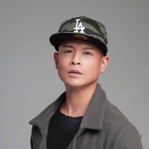 歌手侧田的图片