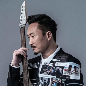 伴奏我代你哭 精消纯伴奏的封面