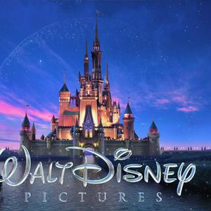 伴奏Princess Problems (From "Disney's Snow White"/Soundtrack Version)  (Karaoke Version)的封面