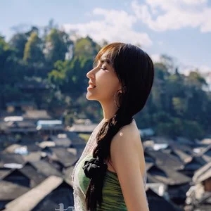 歌手刀小娟的图片