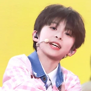 歌手TF家族-余政霖的图片