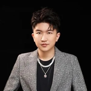 歌手张大大的图片