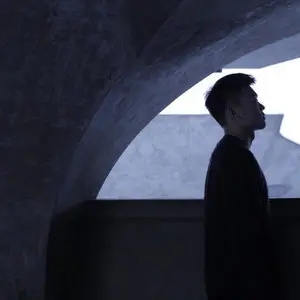 伴奏蔽日（Shadow） 和声 XyAI精消版的封面